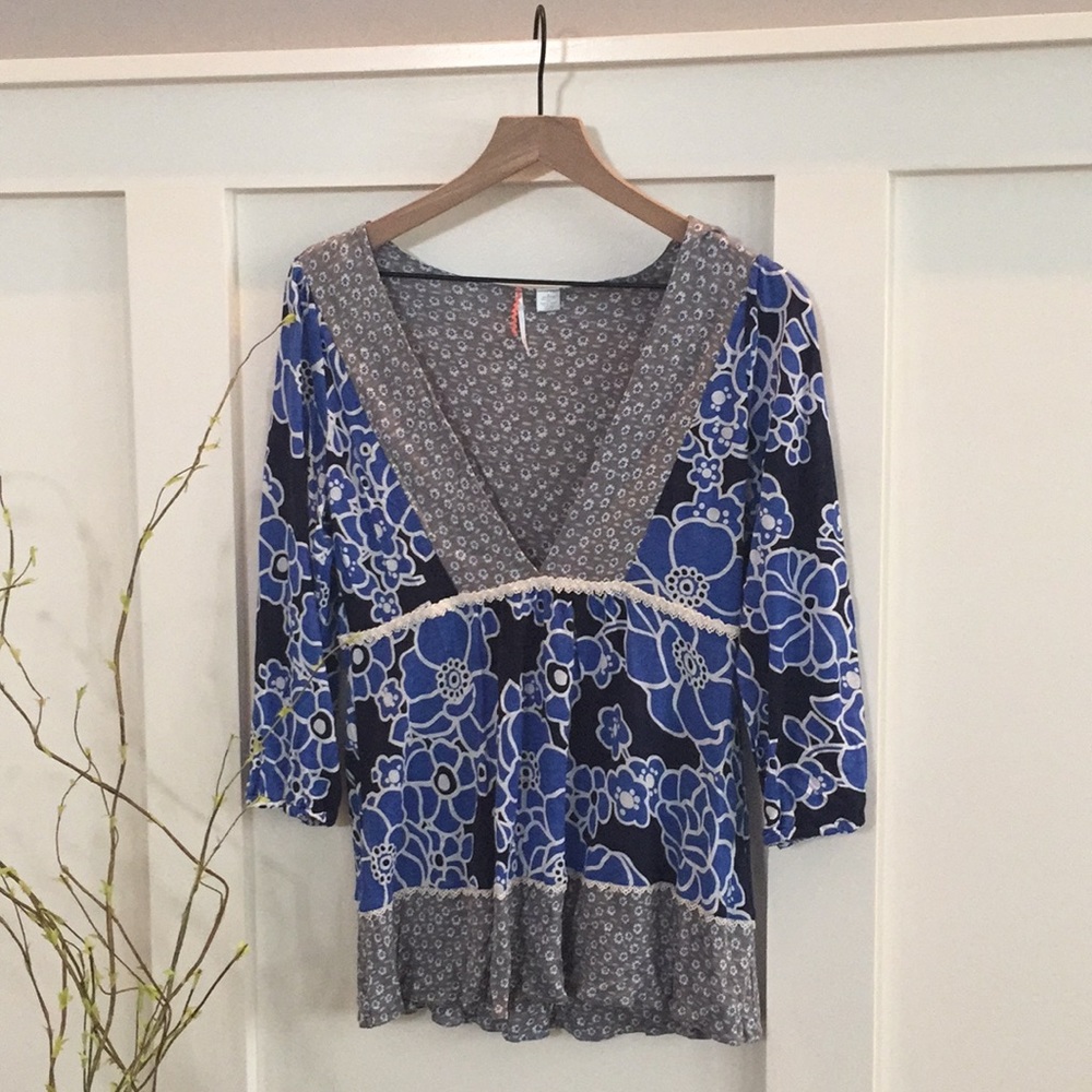 Women’s Top